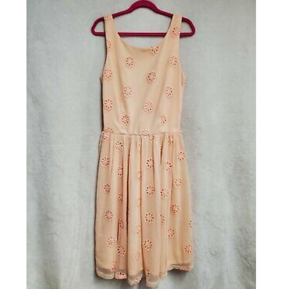 Modcloth eyelit floral dress